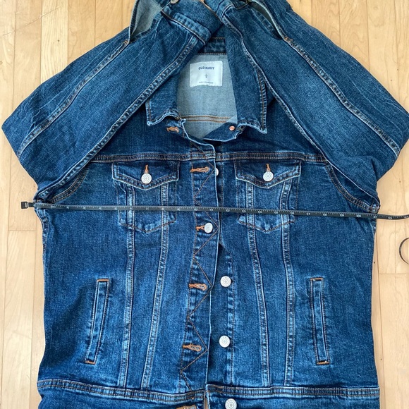 🌟 3 FOR $35🌟 Old Navy jean jacket - Picture 3 of 6